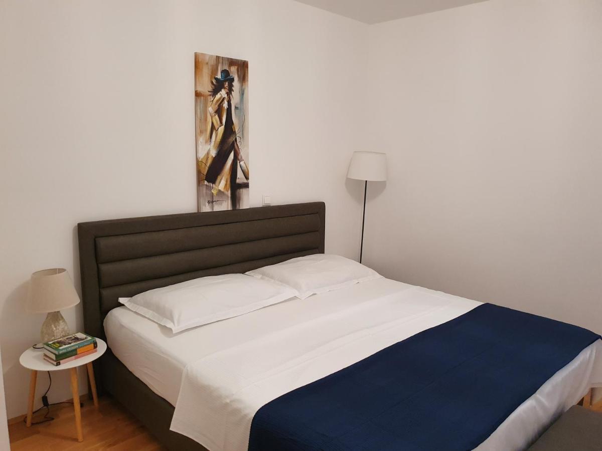 Apartment Pinna Nobilis, Private Parking Makarska Exterior foto